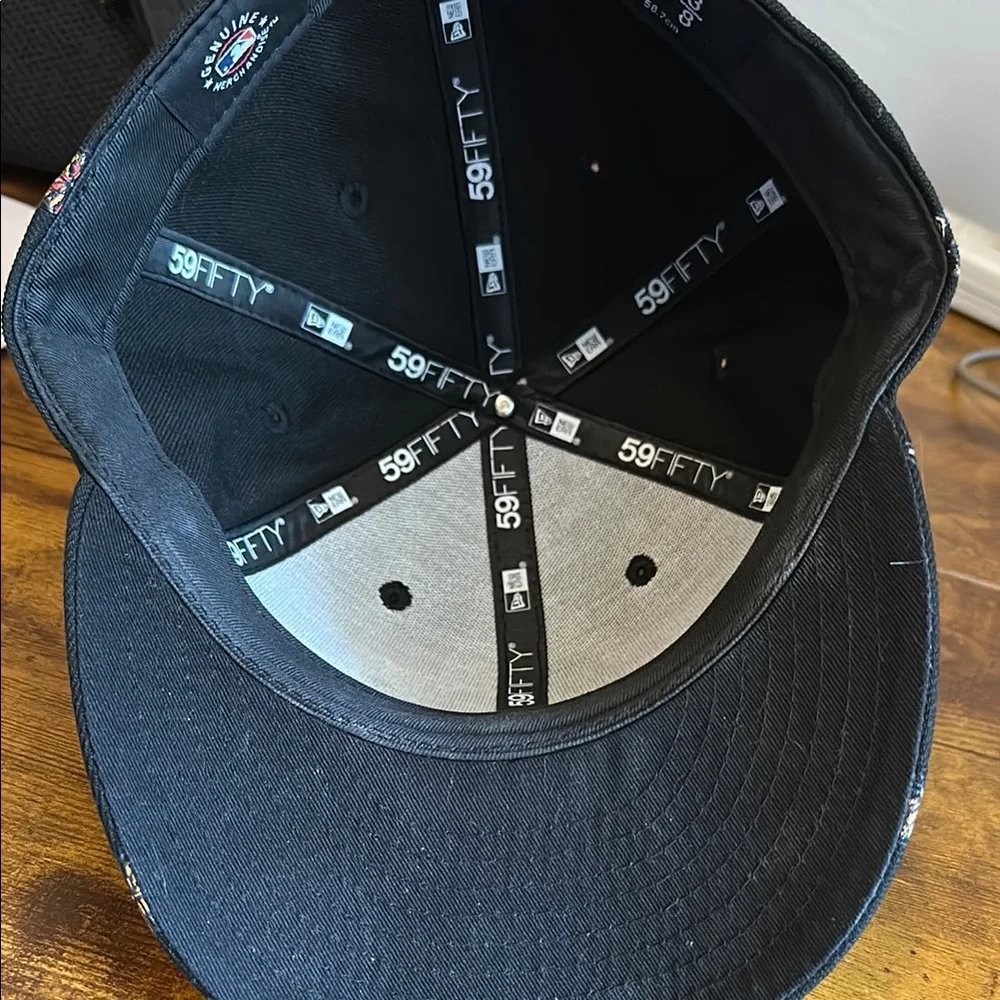 New Era Black Arizona Diamondbacks Fitted Hat with Butterfly Pattern - Picture 5 of 5